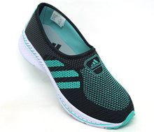 Carregar imagem no visualizador da galeria, Tenis feminino adidas slip rum preto e verde